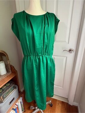 Old Navy Emerald Green Midi Dress with Gathered Waist
